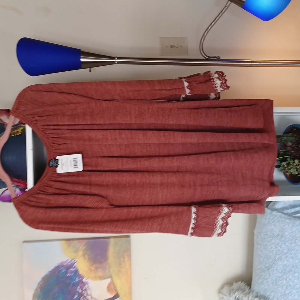 A Win Win Tunic top